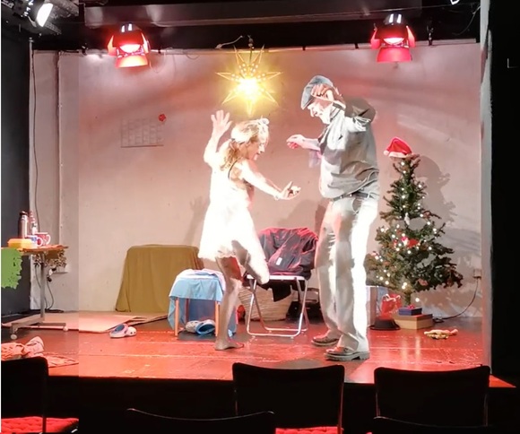 Bühne wird Tangohöhle