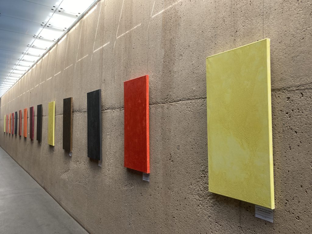 2023 KunstRaum St. Theodor Signale-aus-HöVi, Köln (Einzelausstellung "Kreuzweg. Vierzehn mal vertikal"